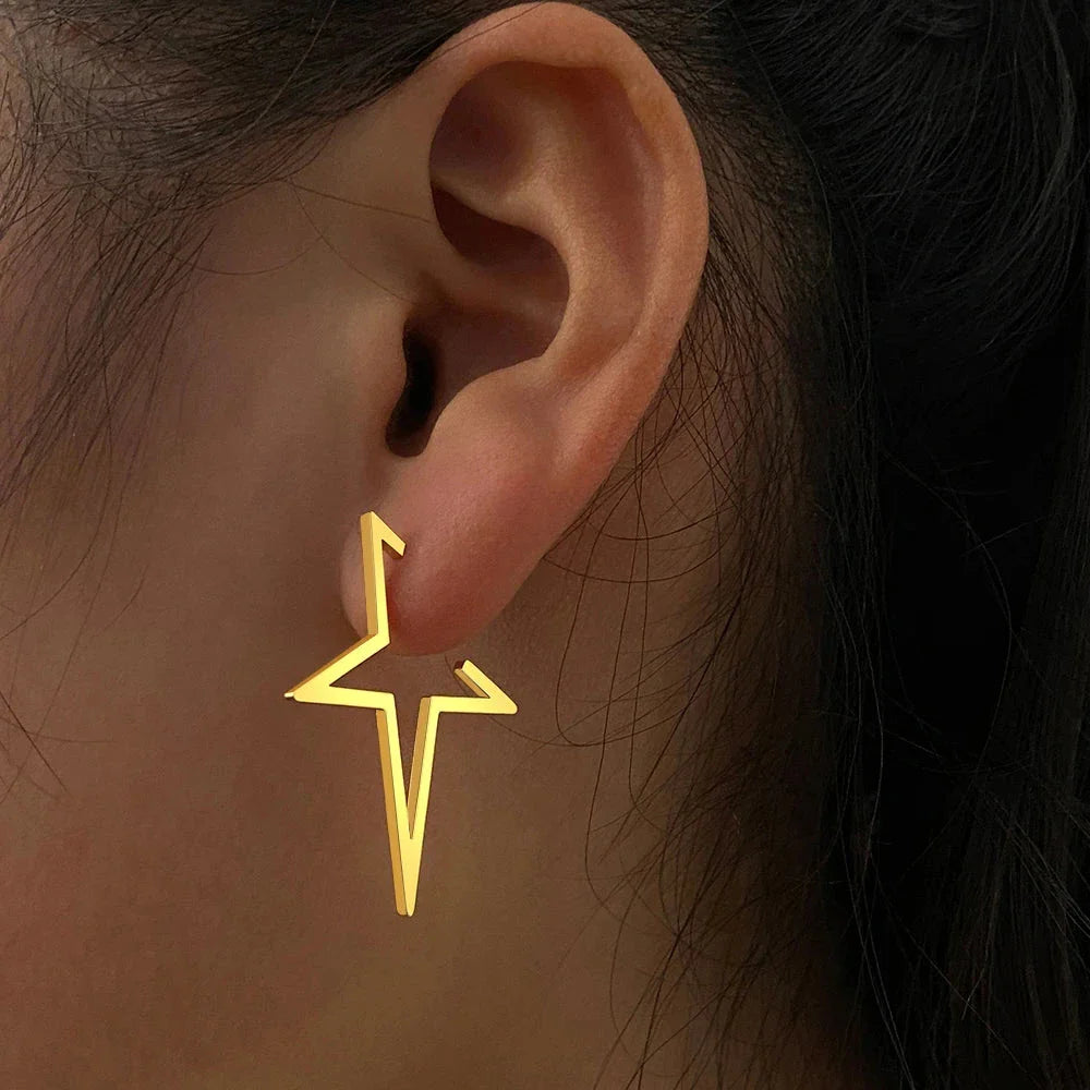 RAVE STAR EARRING