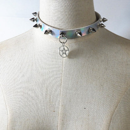 Lilith choker